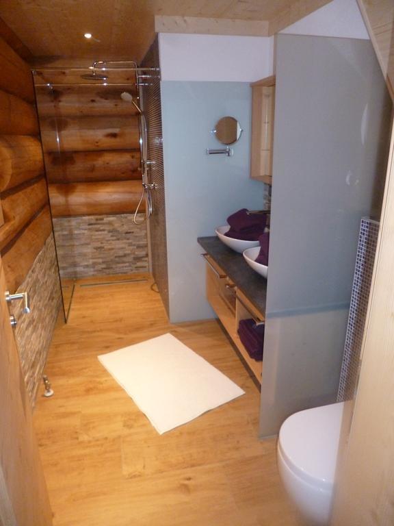 バッハ Adlernest Lechtalヴィラ 部屋 写真