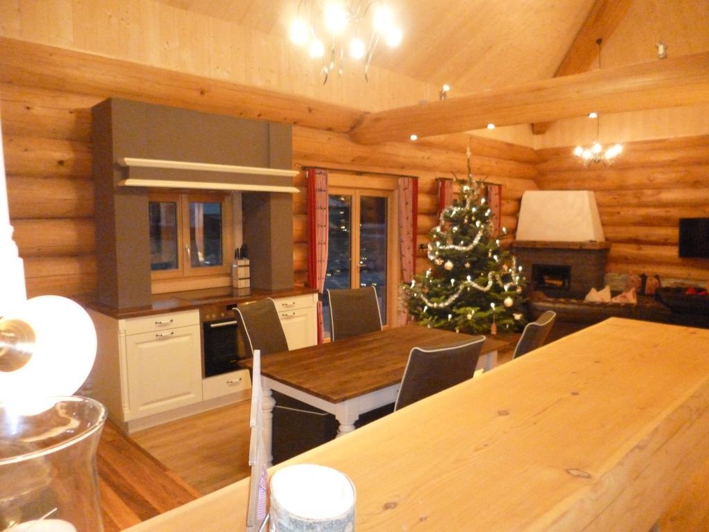 バッハ Adlernest Lechtalヴィラ 部屋 写真